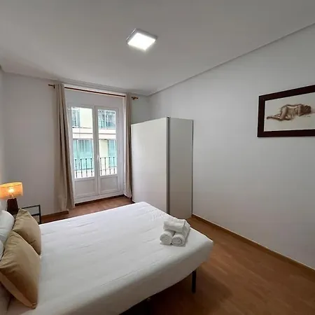 Stunning Apartment In Gran Via For 4 People. S3 Madrid Exterior photo