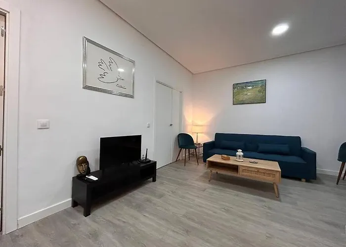 Stunning Apartment In Gran Via For 4 People. S3