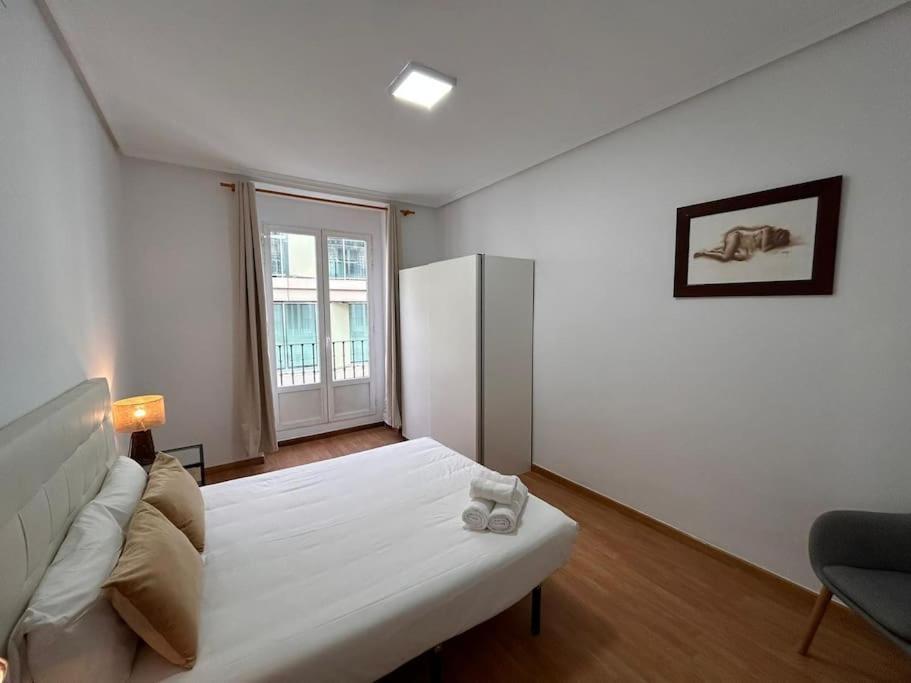 Stunning In Gran Via For 4 People. S3 * Madri
